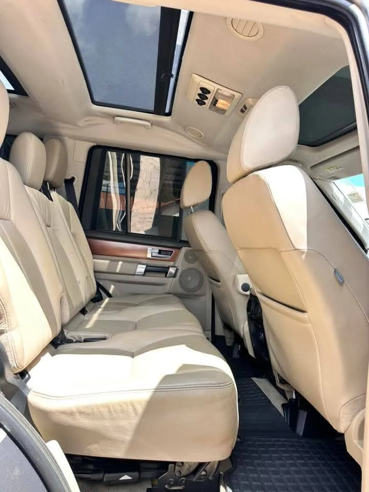 Land Rover Discovery 4 (5).webp