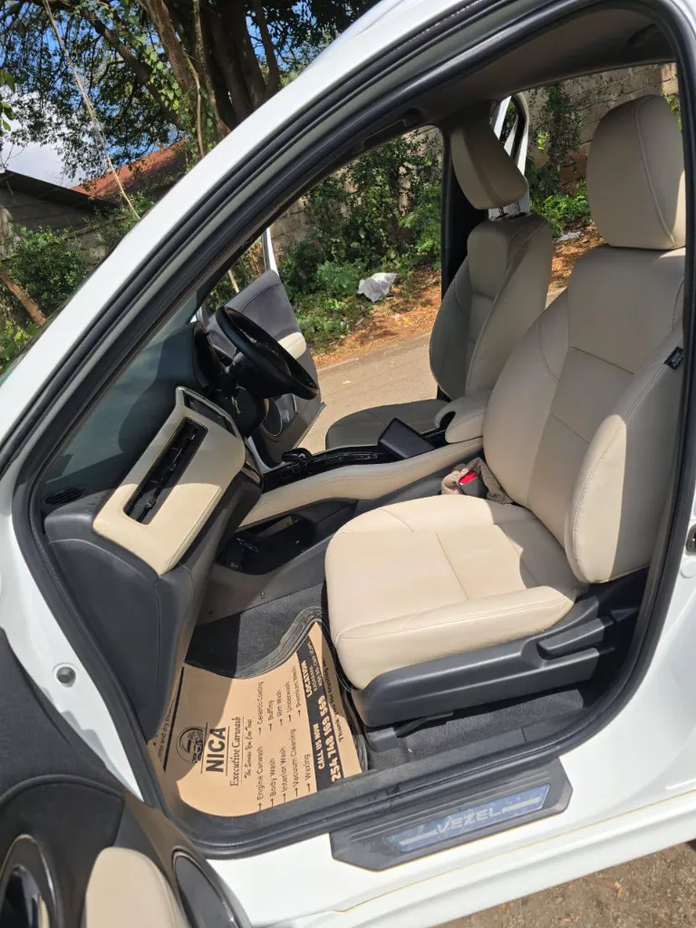 HONDA VEZEL HYBRID FOR SALE (8).webp