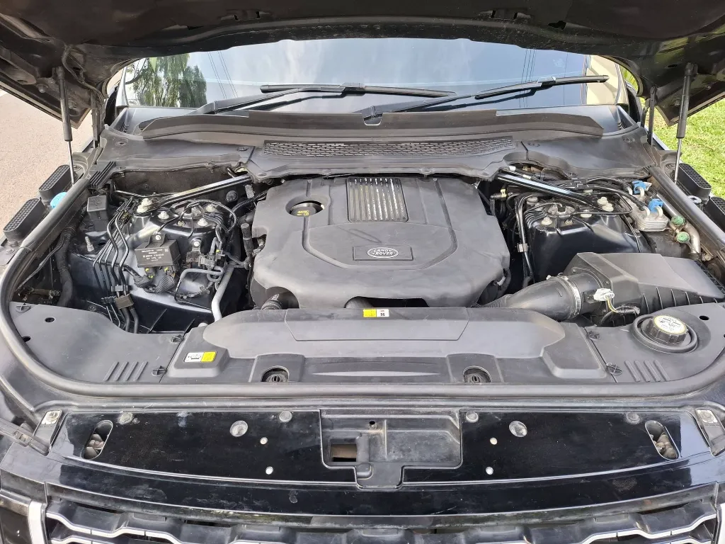 RANGE ROVER VOGUE FOR SALE (2).webp