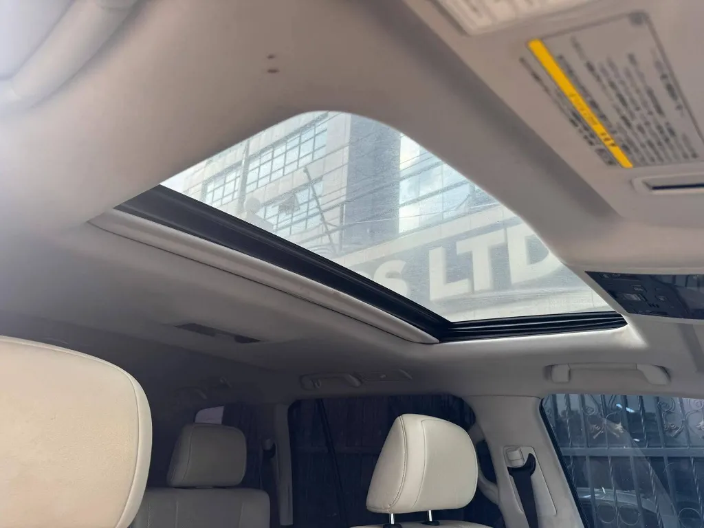 Lexus LX570 2016 for sale (6).webp