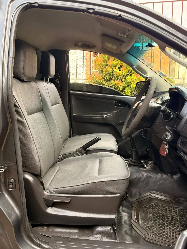 ISUZU D-MAX for sale (7).webp