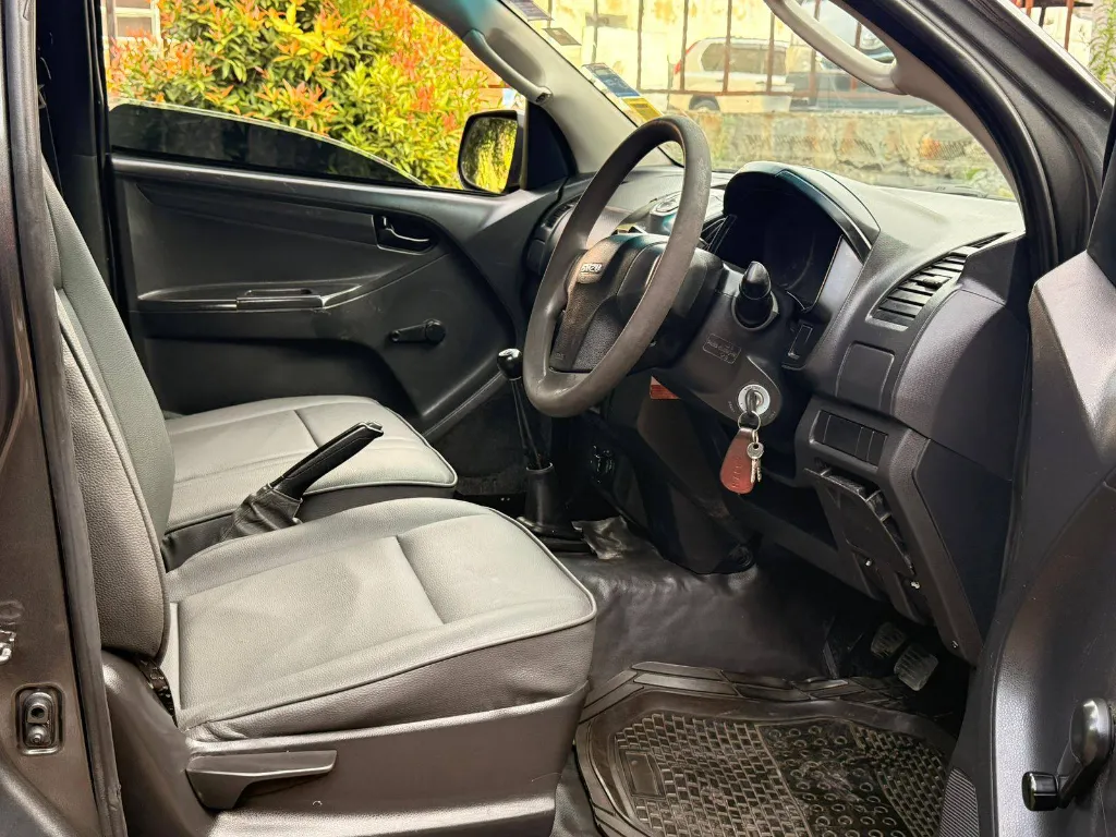 ISUZU D-MAX for sale (2).webp
