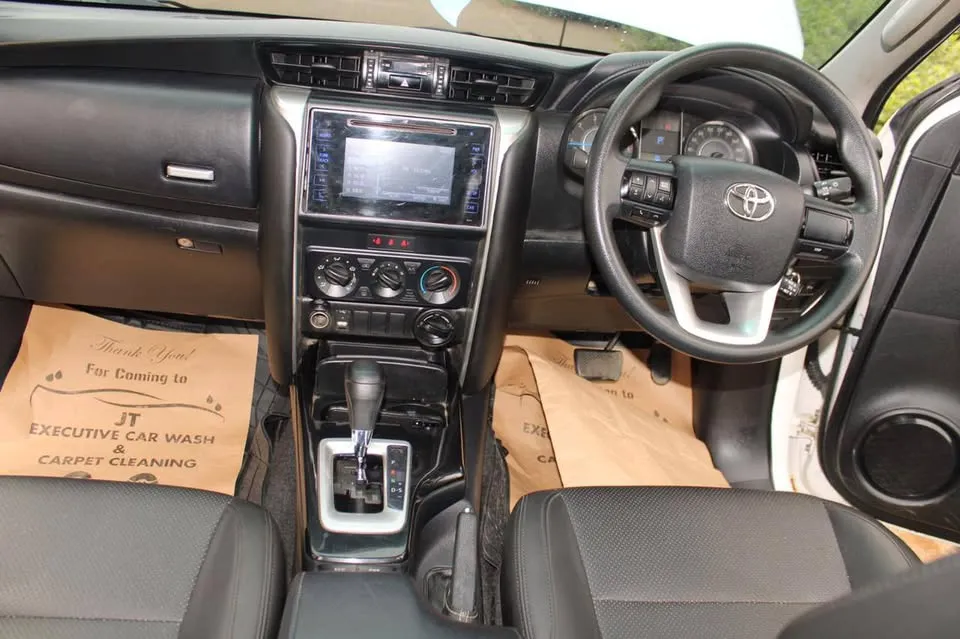 TOYOTA FORTUNER 2019 FOR SALE (16).webp