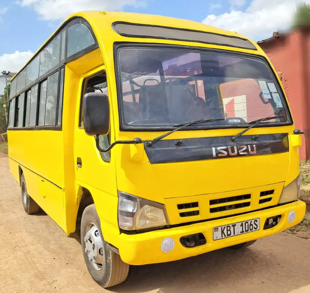 ISUZU NPR :^^13/01/2026